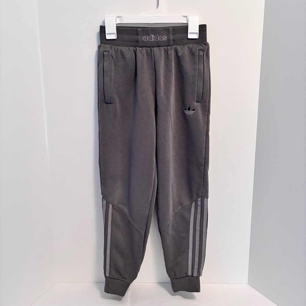 Adidas Boy's Active Athletic Joggers Sweatpants Gray Size S